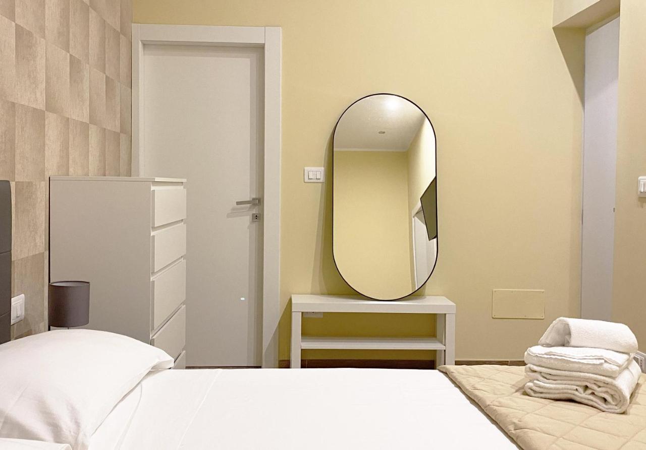Sami B&B And Holidays Home タラント エクステリア 写真
