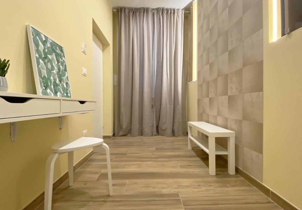 Sami B&B And Holidays Home タラント エクステリア 写真